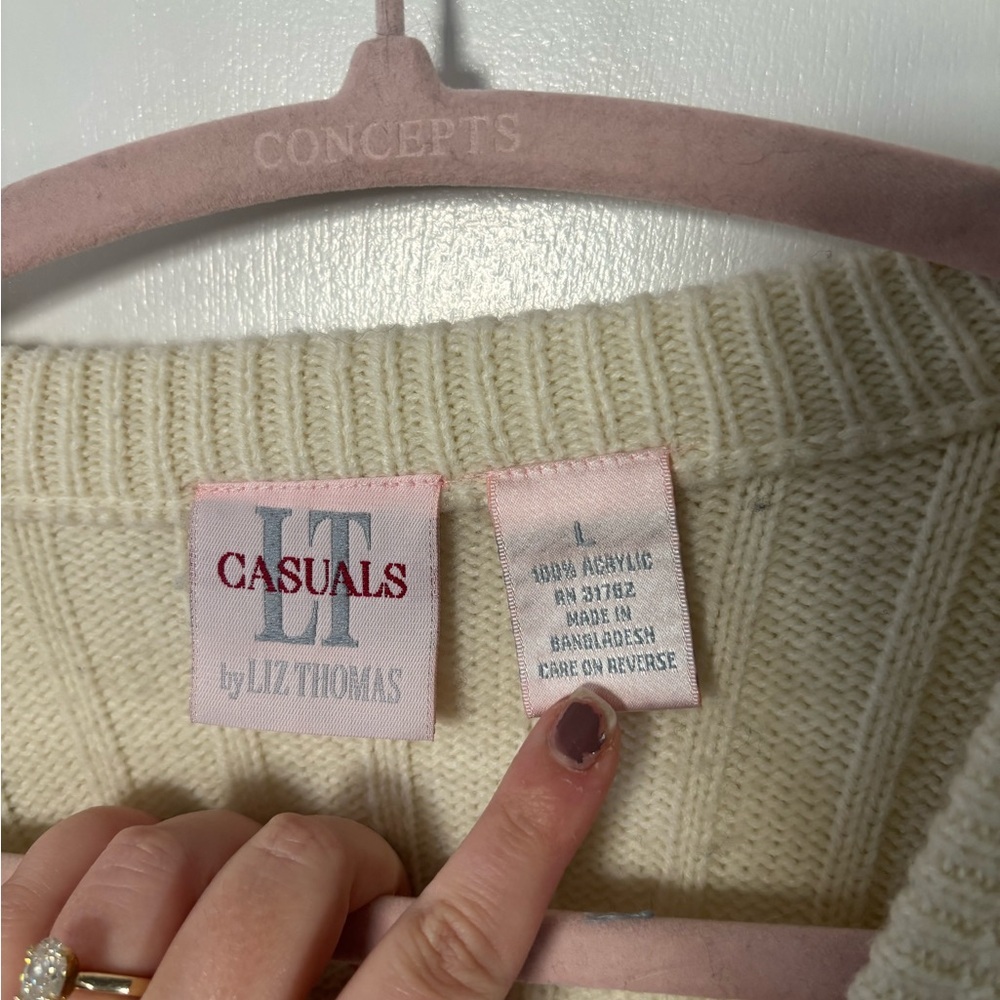 Vintage LT Casuals Cream Ribbed Button-Front Sweater Cardigan Cottagecore Girly - Picture 2 of 5